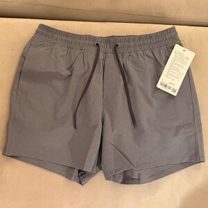 lululemon athletica Men's Swim Trunks - Gray
